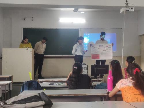 Collage-Students-Presentation
