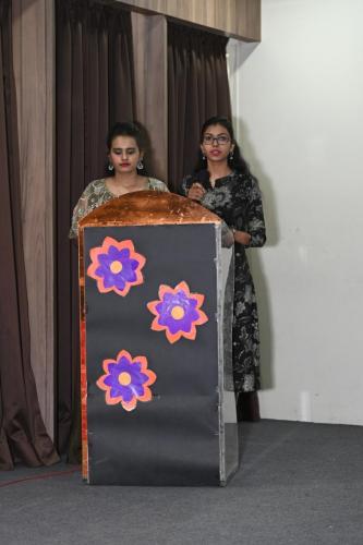 Ms-Vaishnavi-Darokar-Ms-Mansi-kothari-Anchors-for-the-event 1